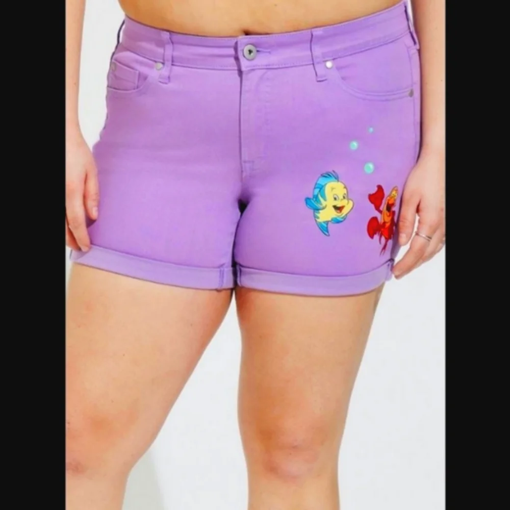 Torrid NWT Disney The Little Mermaid Flounder Mid Rise Denim Short Plus … - Picture 3 of 5